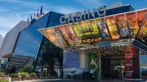 Les casinos de Cannes et de Nice